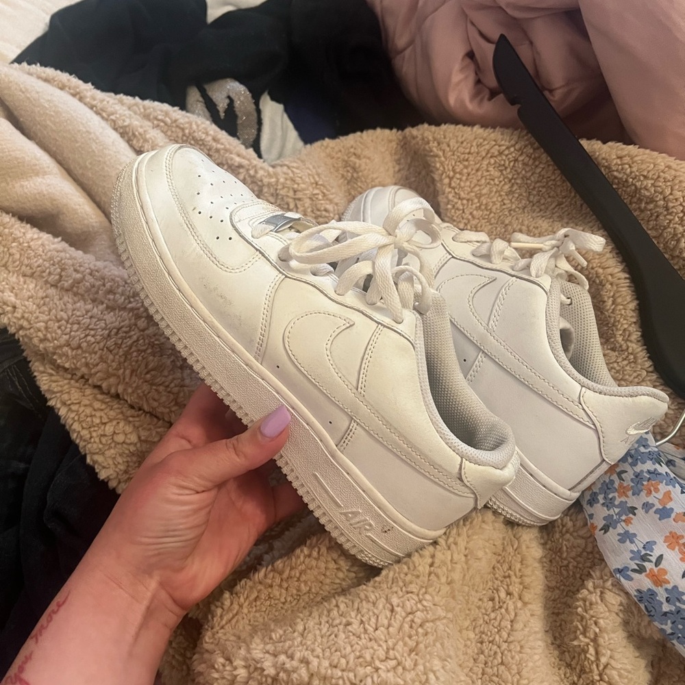 size 7 air forces